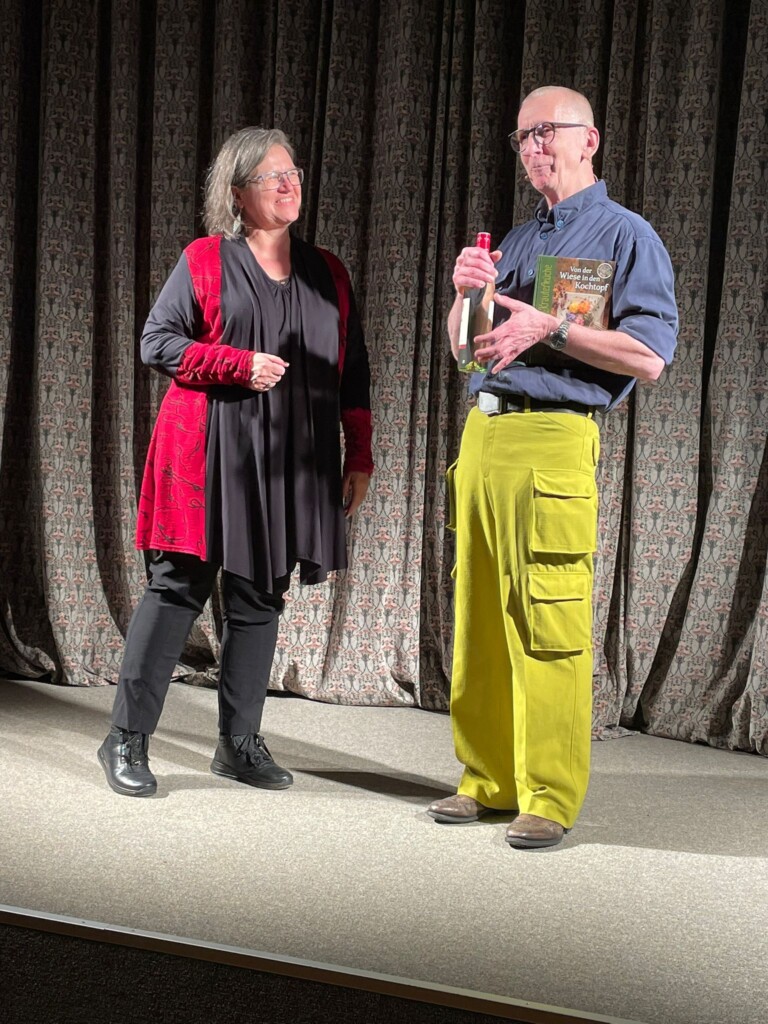 Geschenkübergabe Gunkl